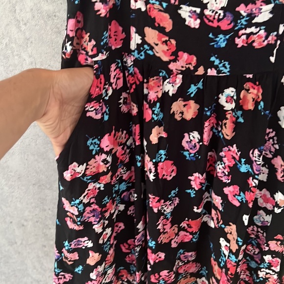 Express - Picture 4 of 4